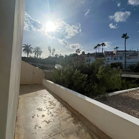 Marta Villa